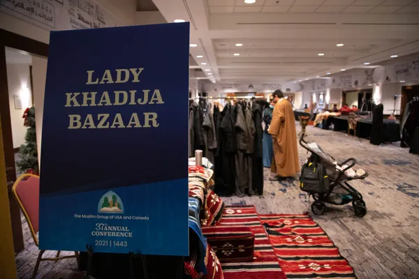 37th - Bazaar photo 6